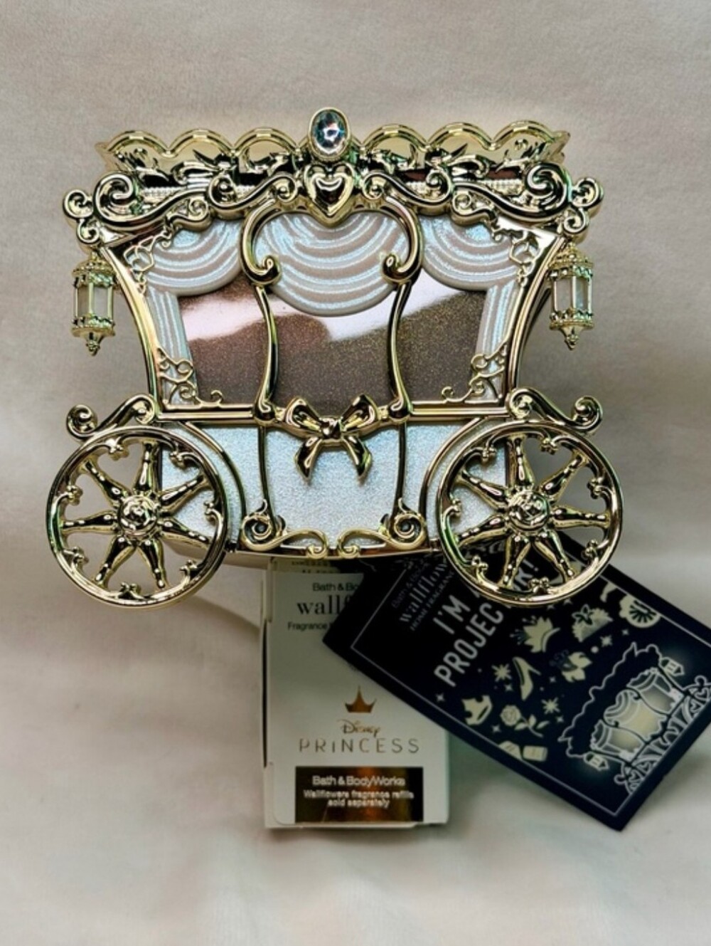 B&BW Disney Princess Carriage Projector Plug In BRAND NEW ✨️